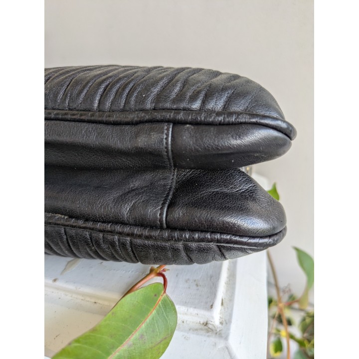 Borsetta a mano in pelle