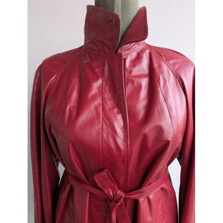 Trench nuovo foderato in pelle lungo