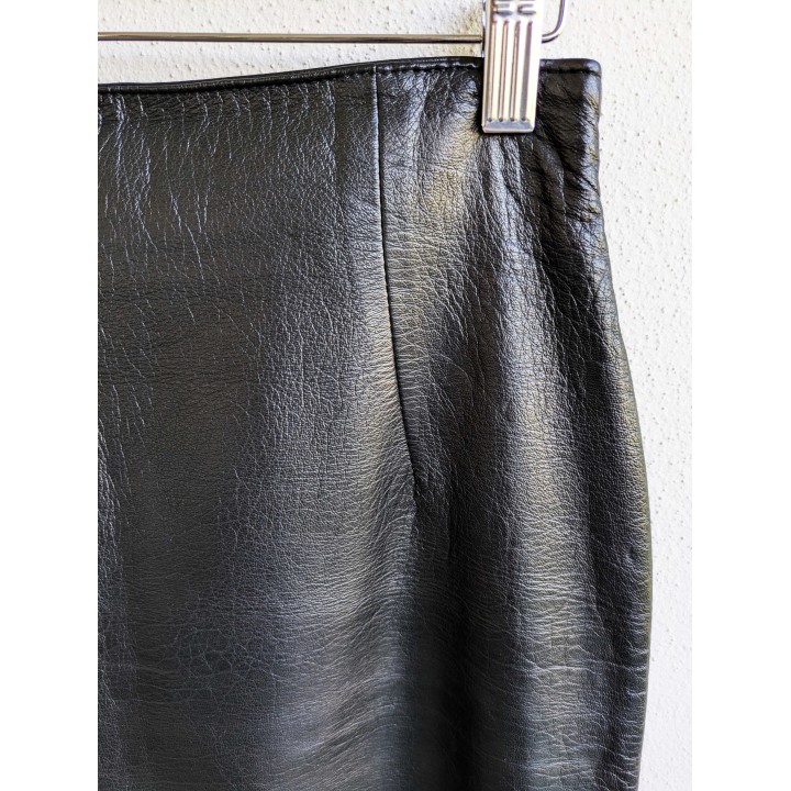 Tubino in pelle nera