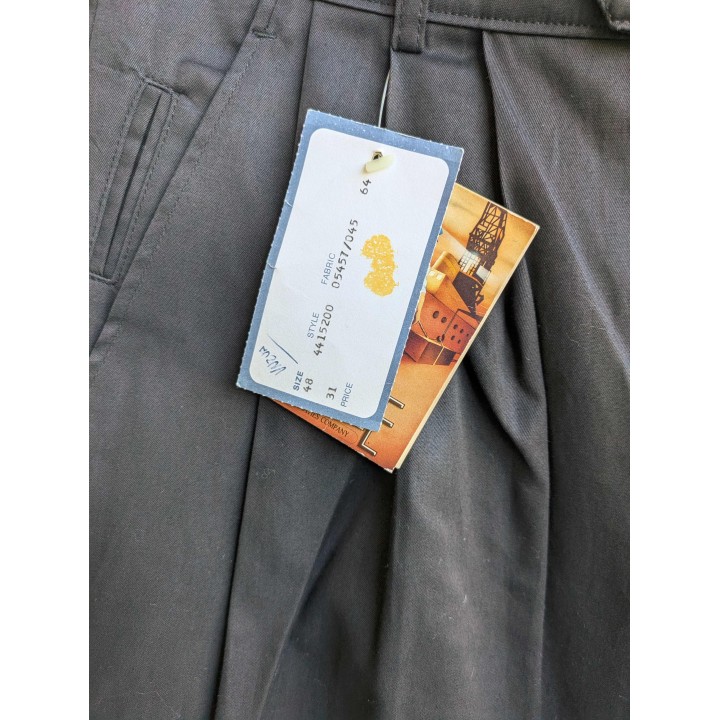 Pantaloni chino neri