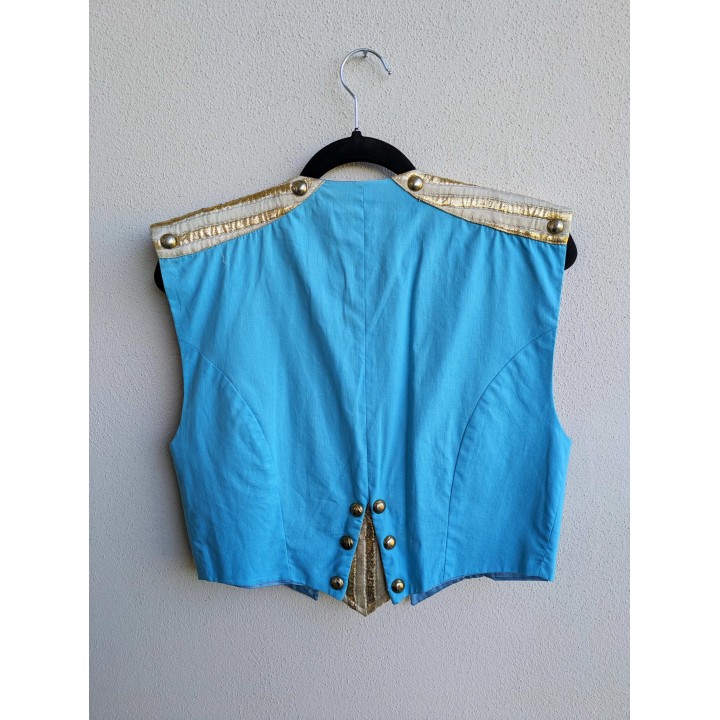 Gilet con borchie