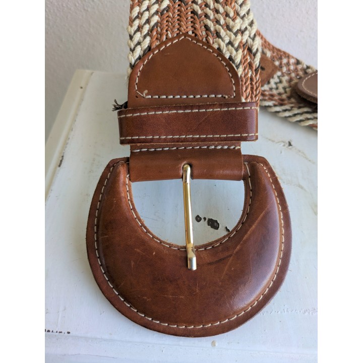 Cintura in pelle e corda