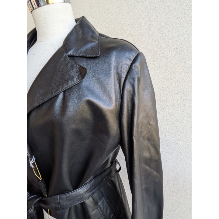 Trench nuovo foderato in pelle lungo