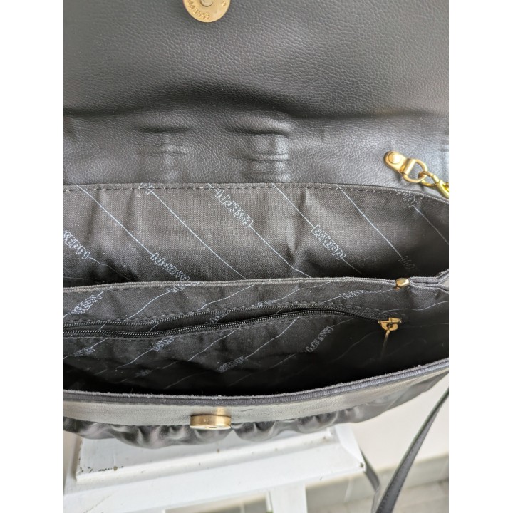 Borsatta nera con tracolla